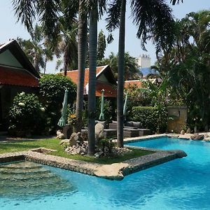 Leprive Resort